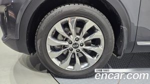 Kia Sorento Дизель 2.0 2WD 2020 года из Южной Кореи