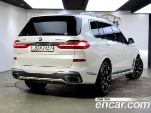 BMW X7 xDrive 30d M Sport 6-seater 2020 года из Южной Кореи