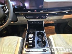 Kia Carnival Бензин 9-Seater Gravity 2024 года из Южной Кореи