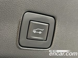 ChevroletGMDaewoo Trailblazer 1.3 Turbo 2WD 2021 года из Южной Кореи