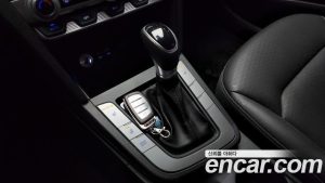 Hyundai AVANTE 1.6 2020 года из Южной Кореи