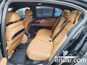 BMW 7-Series 740i M Sport 2020 года из Южной Кореи