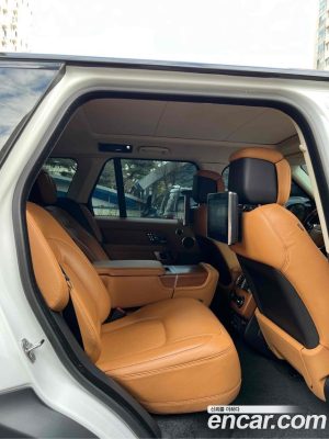 Land Rover Range Rover 4.4 SDV8 AB Дизель 2020 года из Южной Кореи