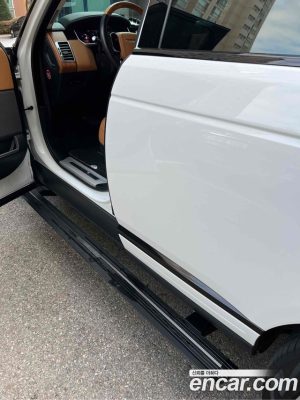 Land Rover Range Rover 4.4 SDV8 AB Дизель 2020 года из Южной Кореи