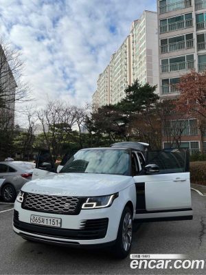 Land Rover Range Rover 4.4 SDV8 AB Дизель 2020 года из Южной Кореи
