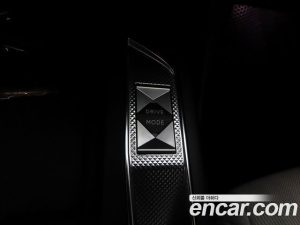 Citroen-DS DS3 1.5 BlueHDi     SPACETOURER 2020 года из Южной Кореи