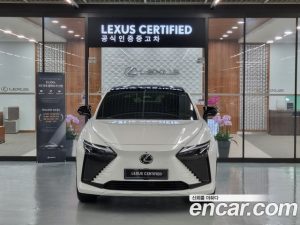 Lexus RZ Luxury 2023 года из Южной Кореи