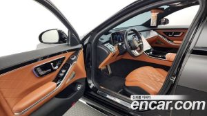 Mercedes-Benz S-Class S400 d 4MATIC 2021 года из Южной Кореи