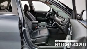 Kia Seltos Бензин 1.6 Turbo 2WD 2020 года из Южной Кореи