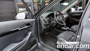 Kia Seltos Бензин 1.6 Turbo 2WD 2020 года из Южной Кореи