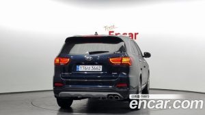 Kia Sorento Дизель 2.0 2WD 2020 года из Южной Кореи