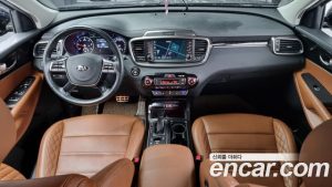 Kia Sorento Дизель 2.0 2WD 2020 года из Южной Кореи
