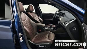 BMW X4 xDrive20d M Sport X 2020 года из Южной Кореи