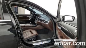 BMW 7-Series 730d xDrive M Sport 2020 года из Южной Кореи