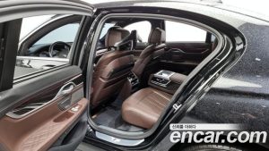 BMW 7-Series 730d xDrive M Sport 2020 года из Южной Кореи