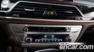 BMW 7-Series 730d xDrive M Sport 2020 года из Южной Кореи