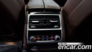 BMW 7-Series 730d xDrive M Sport 2020 года из Южной Кореи