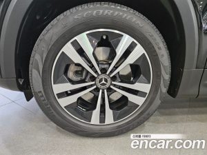 Mercedes-Benz GLB-Class GLB220 2021 года из Южной Кореи