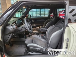 Mini Cooper JCW 2023 года из Южной Кореи