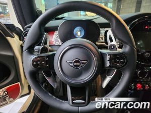 Mini Cooper JCW 2023 года из Южной Кореи