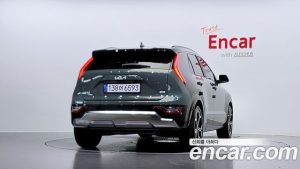 Kia Niro Signature 2024 года из Южной Кореи