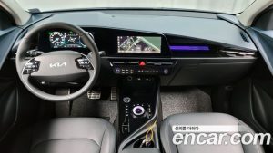 Kia Niro Signature 2024 года из Южной Кореи