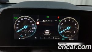 Kia Niro Signature 2024 года из Южной Кореи