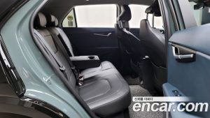 Kia Niro Signature 2024 года из Южной Кореи
