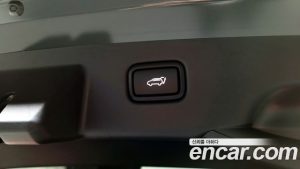Kia Niro Signature 2024 года из Южной Кореи