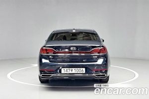 Kia K7 Signature 2021 года из Южной Кореи