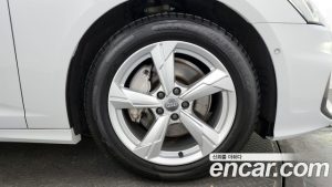 Audi A6 45 TFSI 4WD 2020 года из Южной Кореи