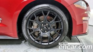 Ford Mustang Coupe 2020 года из Южной Кореи