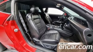 Ford Mustang Coupe 2020 года из Южной Кореи
