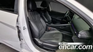 Hyundai AVANTE 1.6 2021 года из Южной Кореи