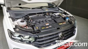 Volkswagen T-Roc 2.0 TDI Style 2021 года из Южной Кореи