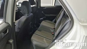 Volkswagen T-Roc 2.0 TDI Style 2021 года из Южной Кореи