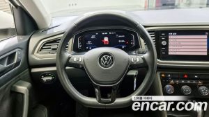 Volkswagen T-Roc 2.0 TDI Style 2021 года из Южной Кореи