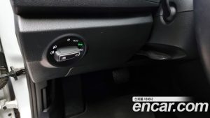 Volkswagen T-Roc 2.0 TDI Style 2021 года из Южной Кореи