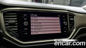 Volkswagen T-Roc 2.0 TDI Style 2021 года из Южной Кореи