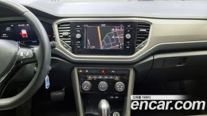 Volkswagen T-Roc 2.0 TDI Style 2021 года из Южной Кореи
