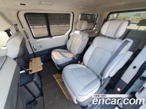 Hyundai Staria 4WD Lounge 7-Seater 2022 года из Южной Кореи