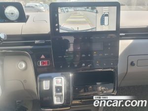 Hyundai Staria 4WD Lounge 7-Seater 2022 года из Южной Кореи