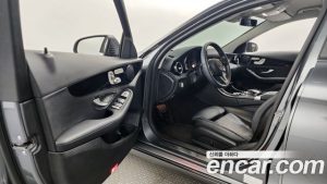 Mercedes-Benz C-Class C200 2020 года из Южной Кореи
