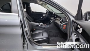 Mercedes-Benz C-Class C200 2020 года из Южной Кореи
