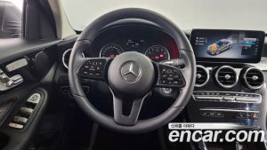 Mercedes-Benz C-Class C200 2020 года из Южной Кореи
