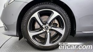 Mercedes-Benz E-Class E250 Avantgarde 2020 года из Южной Кореи