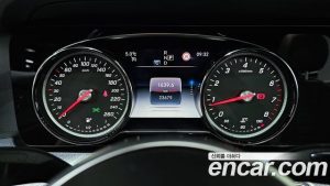 Mercedes-Benz E-Class E250 Avantgarde 2020 года из Южной Кореи