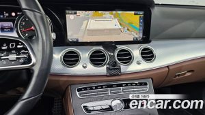 Mercedes-Benz E-Class E250 Avantgarde 2020 года из Южной Кореи