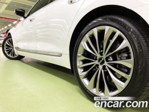 Kia K9 3.8 GDI AWD 2023 года из Южной Кореи