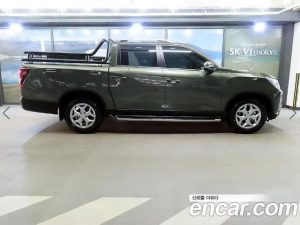 Ssangyong Rexton Дизель 2.2 4WD 2023 года из Южной Кореи